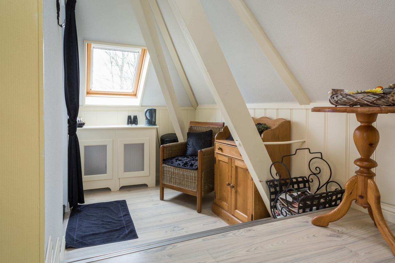 Het Schoolhuis Bed & Breakfast Ferwerd Bagian luar foto